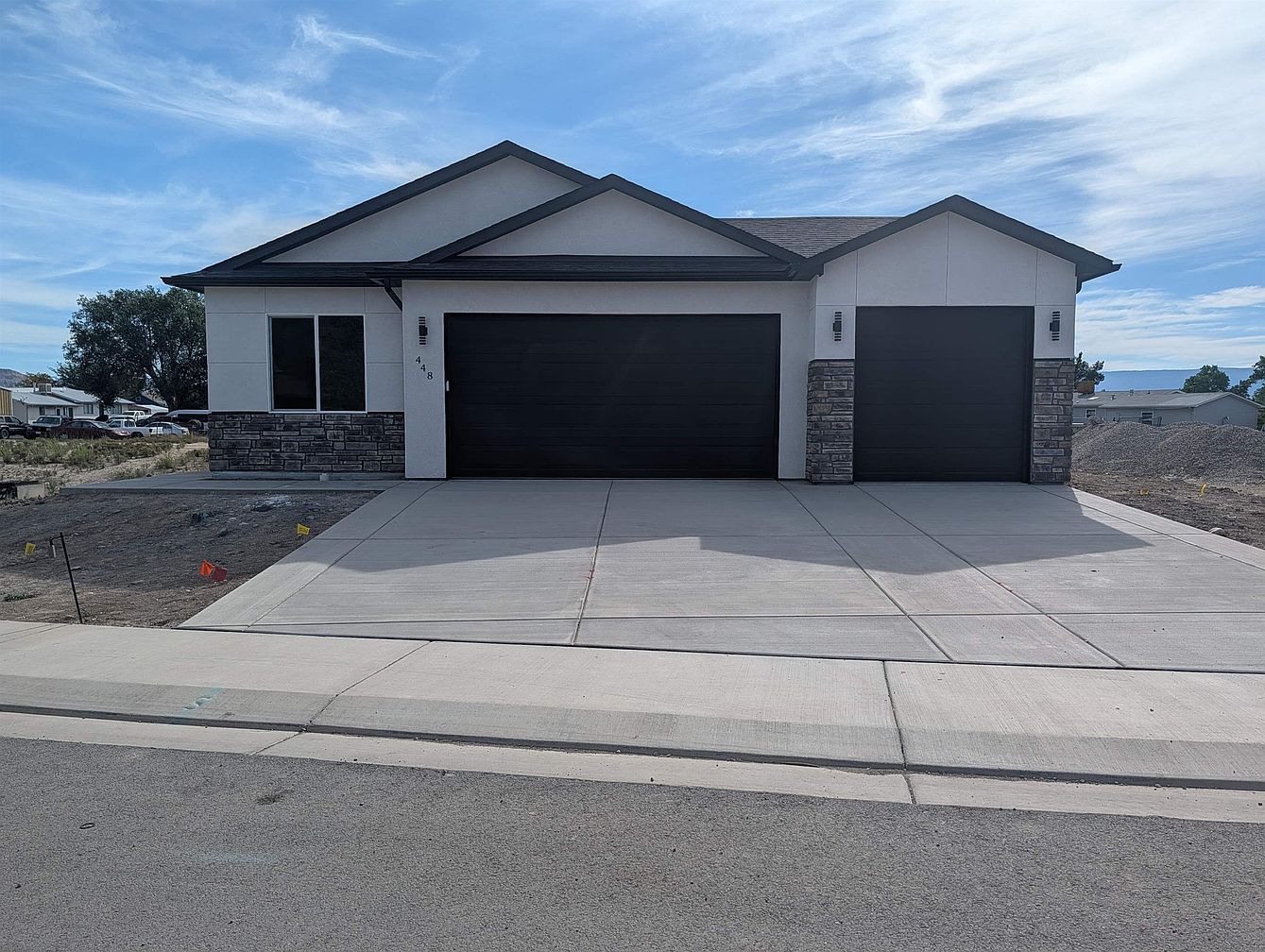 Cheyenne concrete driveway services